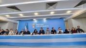 Crónica de una unidad demorada y mucha cháchara
